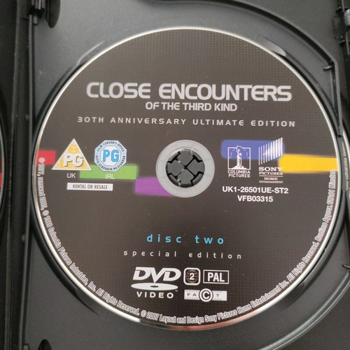 Close Encounters of the Third Kind DVD used without Greek subtitles