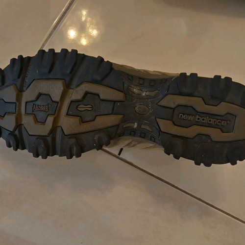 New Balance trekking shoes used, size 43, brown