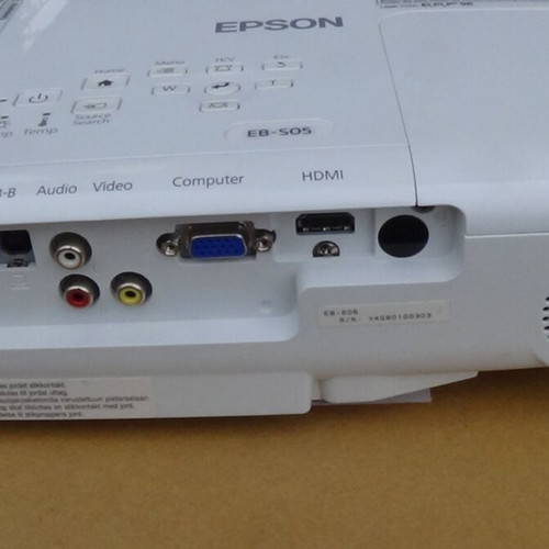 Βιντεοπροβολέας Epson EB-S05 σαν καινούργιος, επαγγελματικός και εκπαιδευτικός