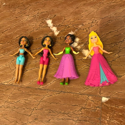 Disney princesses used, set of 2