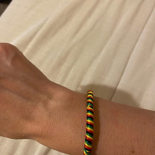 Handmade bracelet like new, multicolored