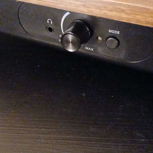 Turntable with Bluetooth like new, plays 33 and 45 rpm records