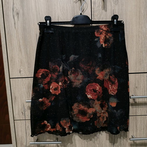 Rut & Circle skirt set with top like new, multicolor size M