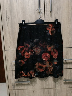 Rut & Circle skirt set with top like new, multicolor size M