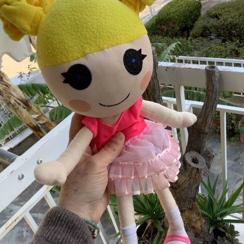 Lalaloopsy doll set used with house and book