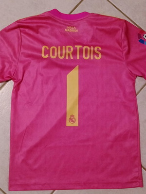 Adidas παιδική αθλητική φανέλα Courtois Ρεάλ Μαδρίτης σαν καινούργια, ροζ, μέγεθος 152 εκ