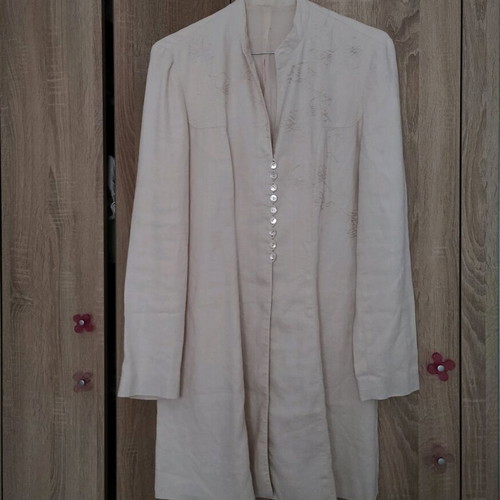 Linen with embroidery like new, length 80 cm