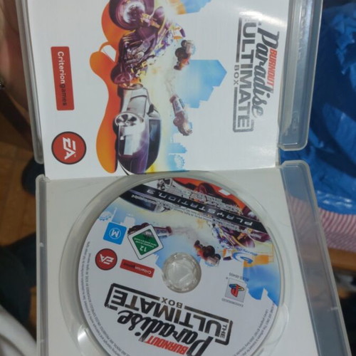 Burnout Paradise The Ultimate Box PS3 like new
