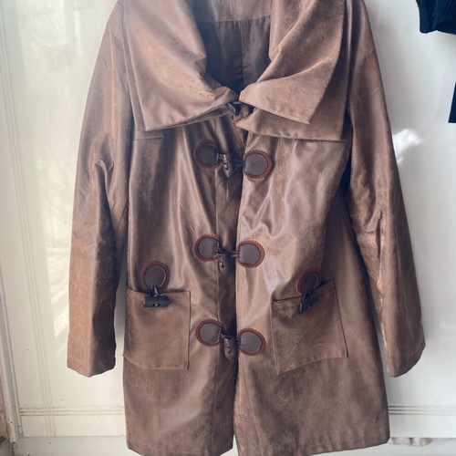 Le Vertige coat tan used with leather look size L