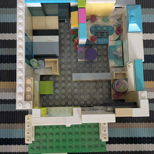 LEGO Friends 41324 Snow Resort Ski Lift with extra handmade lodge