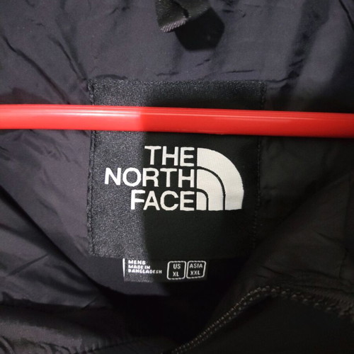 The North Face puffer jacket new, size XL, black