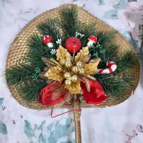Christmas decorations from the 90s new