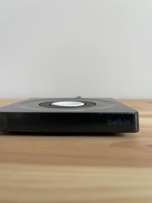 Ασύρματος φορτιστής για ρολόι Belkin μεταχειρισμένος