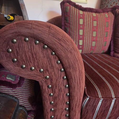Set of two sofas 2-seater and 3-seater, burgundy color, like new