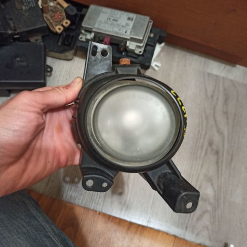 Halogen lights for Mazda Mx-5 and Mazda 6 used, Kyoto 11441977