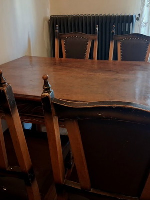 Dining table used