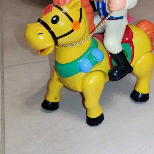 Vintage horse with rider like new with movement and sound