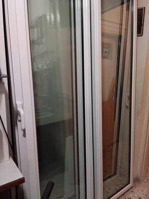 Aluminum window frames like new, set of 2 white balcony doors