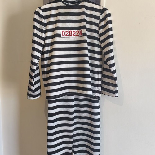 Carnival costume prisoner for 10 years old, used