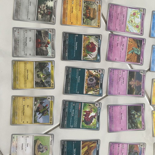 Pokemon cards Scarlet and Violet Black Bolt set, 62 common and uncommon