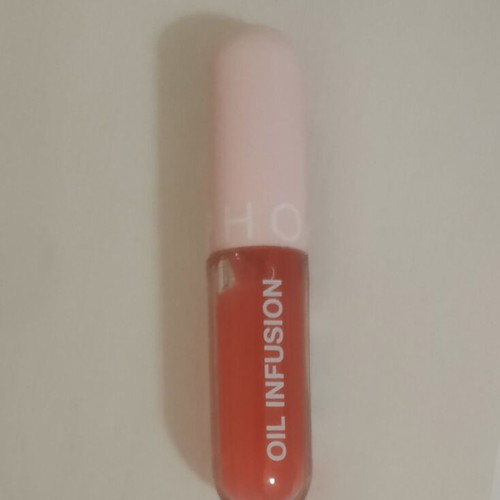 Sephora Oil Infusion Dragon Fruit Lip Oil new, hydrating