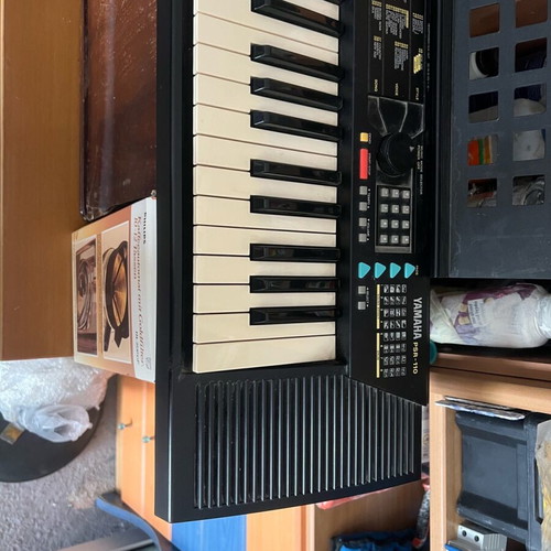 Yamaha PSR-110 keyboard used, excellent condition