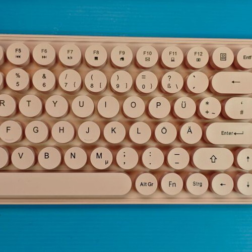 Sologic Retro Wireless Keyboard new, typewriter style