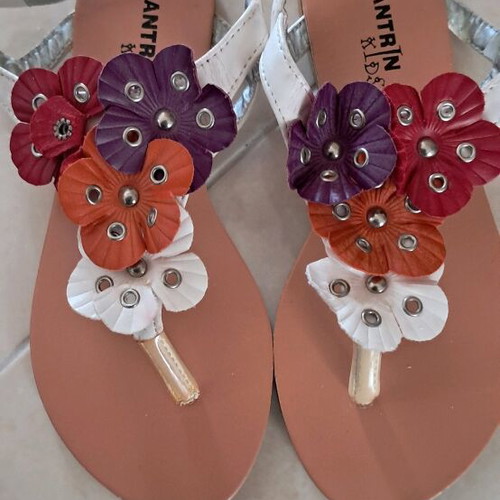 Antrin kids sandal used, size 31, white