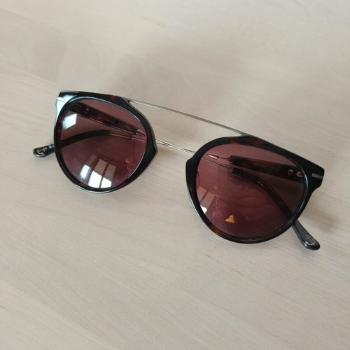 Brixton sunglasses like new, red and silver