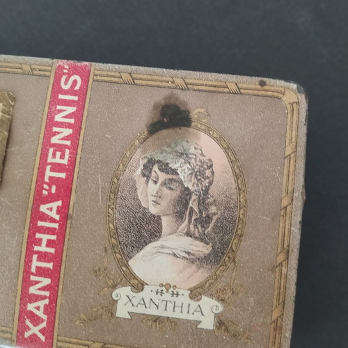 Xanthia "Tennis" vintage tin cigarette box 1920s