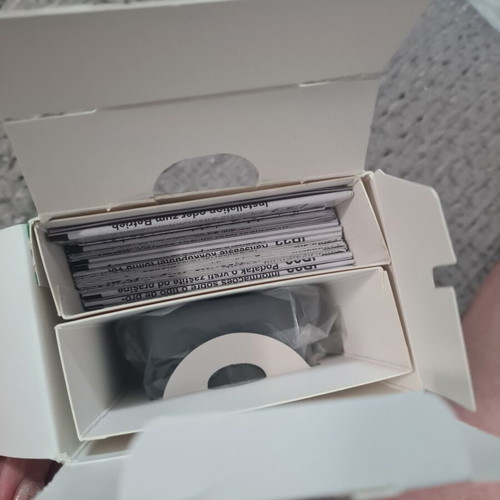 Medisana PM 100 pulse oximeter medical device