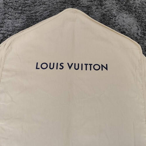 Louis Vuitton garment bag used, 120 x 60 x 12 cm