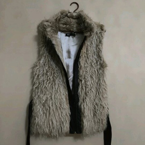 Fur sleeveless vest beige brown soft new Greek product