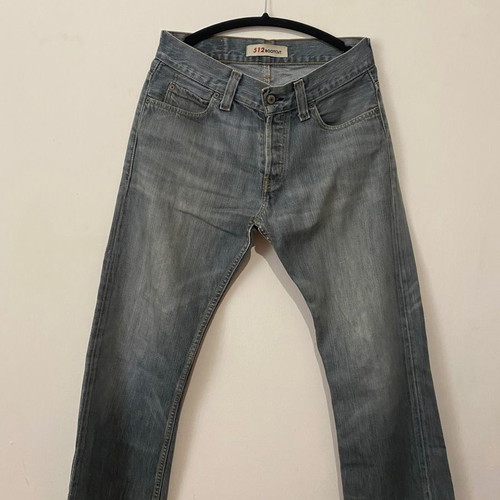 Levi's Jean 512 Bootcut used, gray, size 32