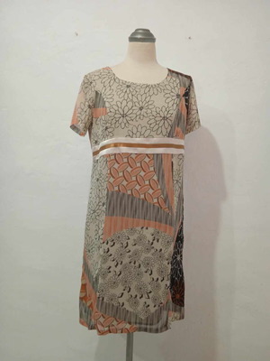 Assy Fashion printed dress like new, viscose with lining, size 50