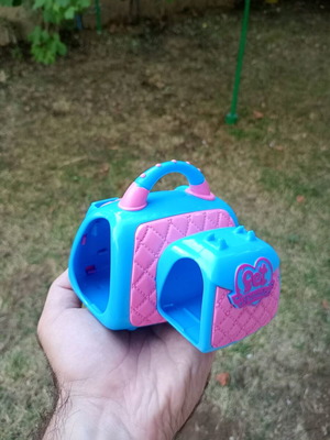 Giochi Preziosi Pet Parade Family Carry Kit used, carry case only