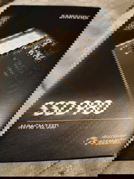 Samsung 980 SSD 500GB M.2 NVMe PCI Express 3.0