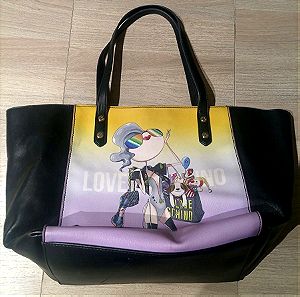 τσάντα love moschino