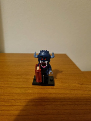 Lego Minifigure Monster Series 27 like new