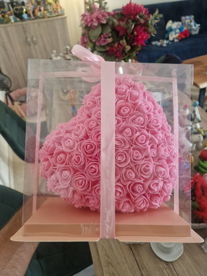 Decorative heart new with slight packaging damage