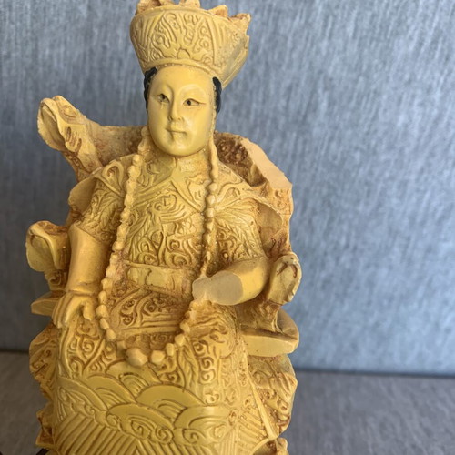 Asian emperor and empress figurines used, polyresin on wooden bases