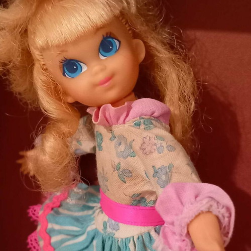 Barbie Doll Lori Pretty Pairs 1969 like new