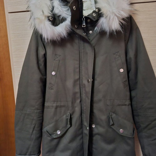 Parka jacket like new with fur lining, size S