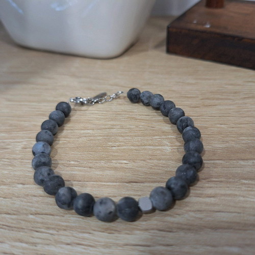 Handmade men's bracelet made to order from natural stones