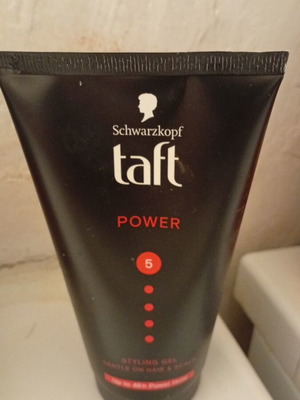 Schwarzkopf Taft Power Styling Gel new