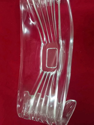 Crystal centerpiece new with unique design