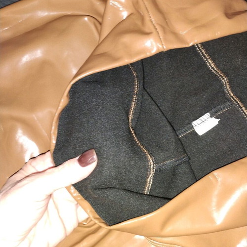 Celestino leggings with vinyl effect in black and beige, like new