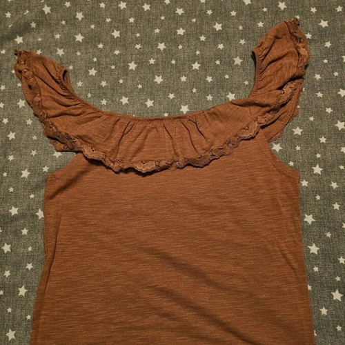 Pull & Bear romantic short fitted blouse like new, size M