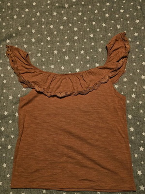 Pull & Bear romantic short fitted blouse like new, size M