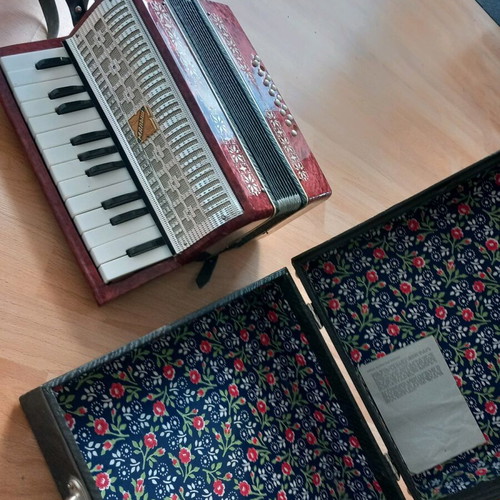 Accordion small piano keys new for beginners and children